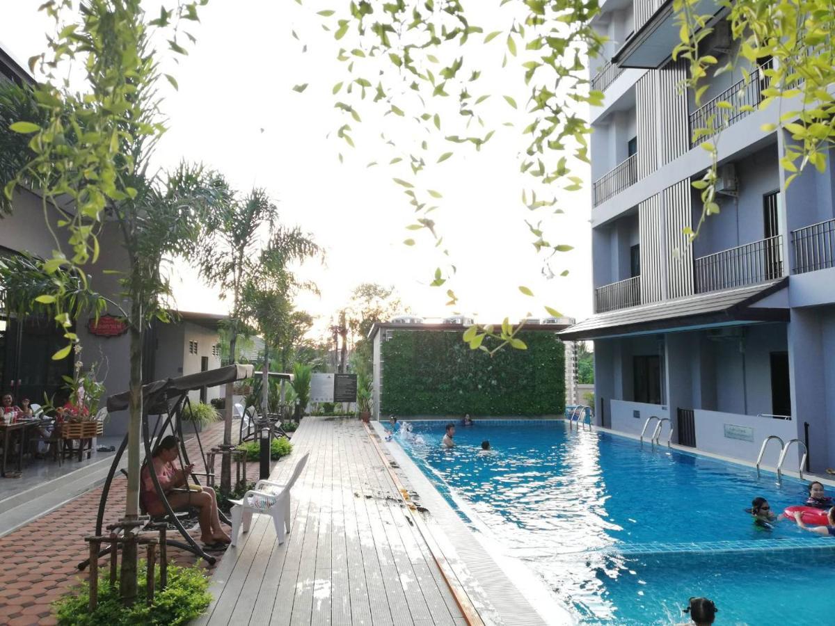 J.P.Grand Hotel Trat Exteriér fotografie