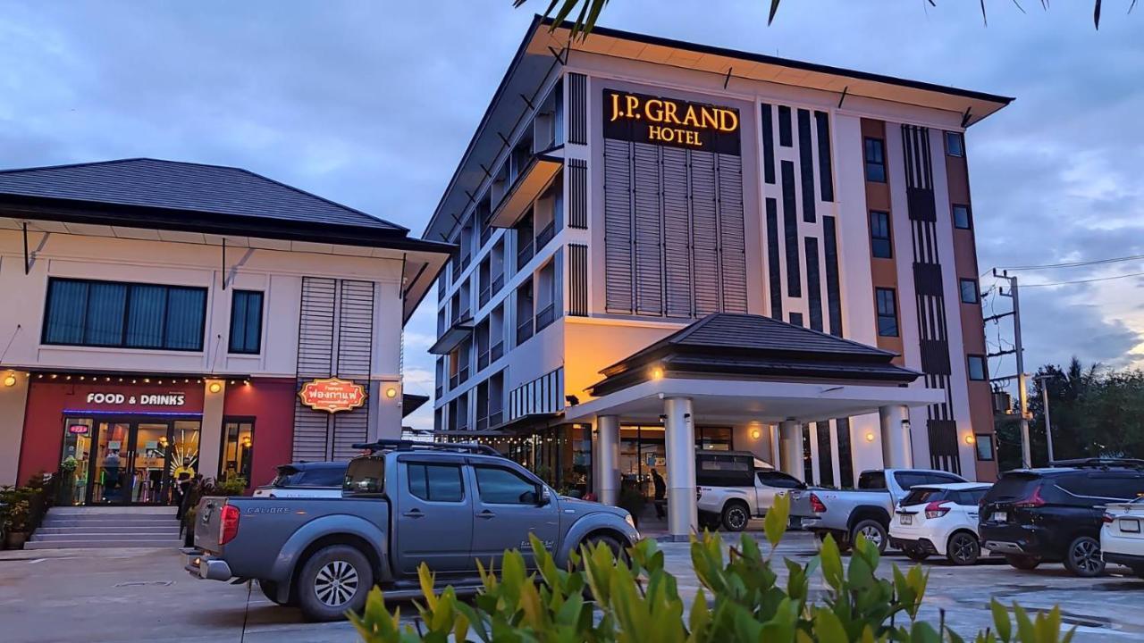 J.P.Grand Hotel Trat Exteriér fotografie