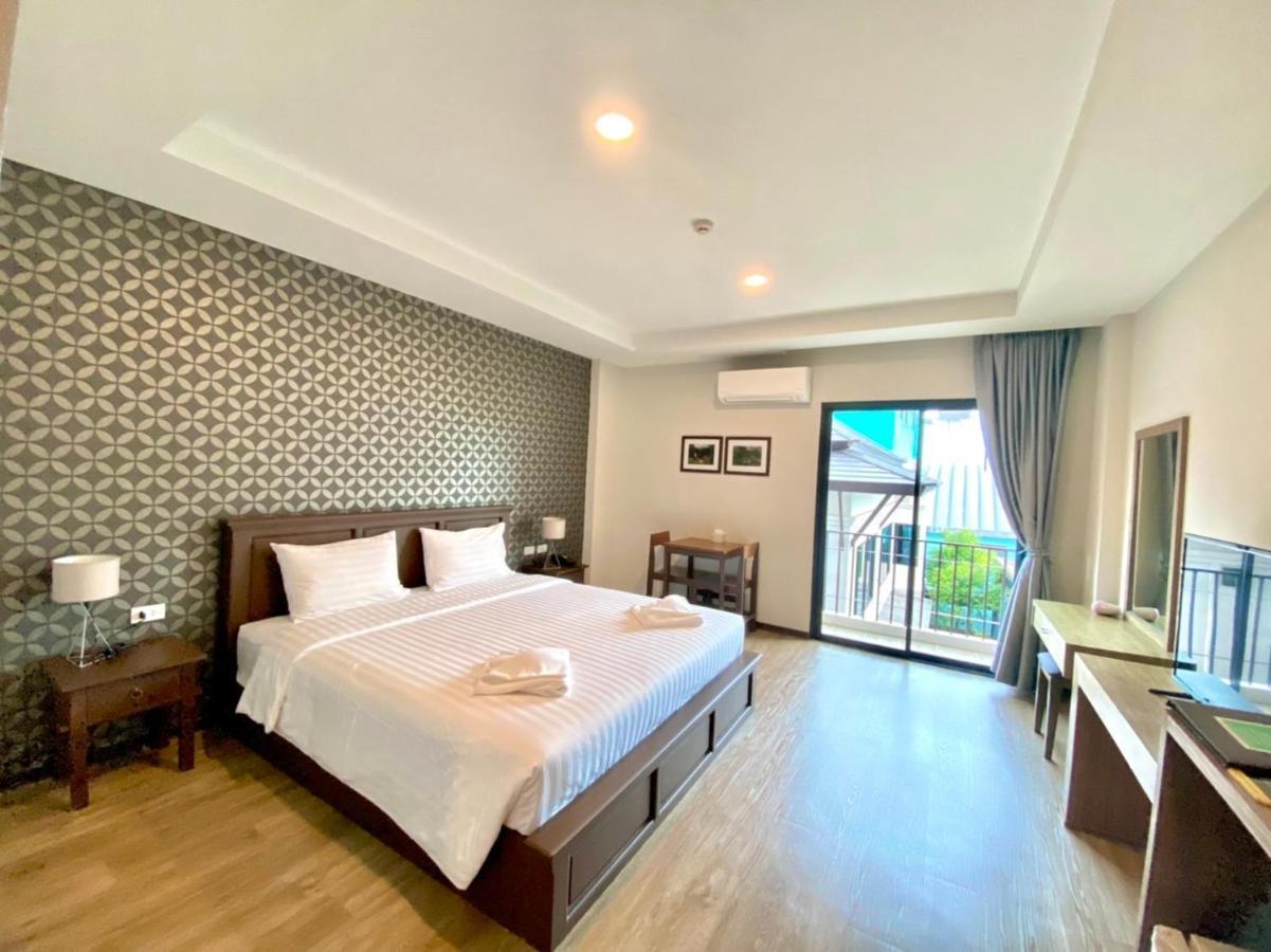 J.P.Grand Hotel Trat Exteriér fotografie