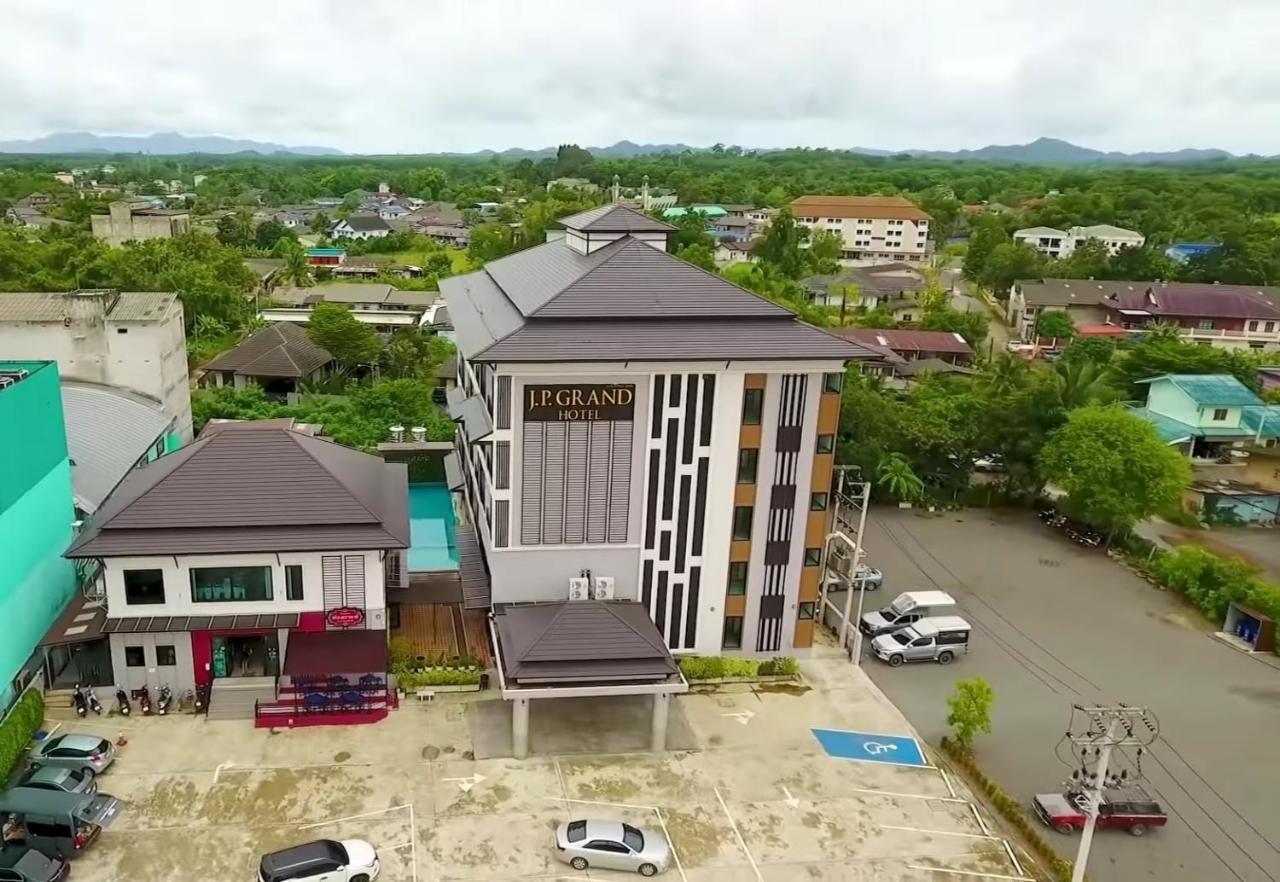 J.P.Grand Hotel Trat Exteriér fotografie