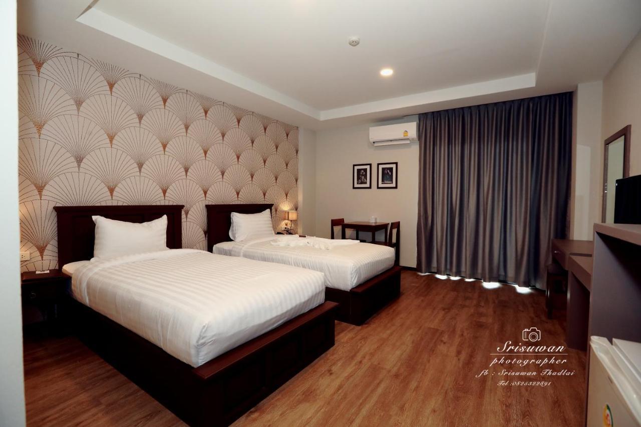 J.P.Grand Hotel Trat Exteriér fotografie