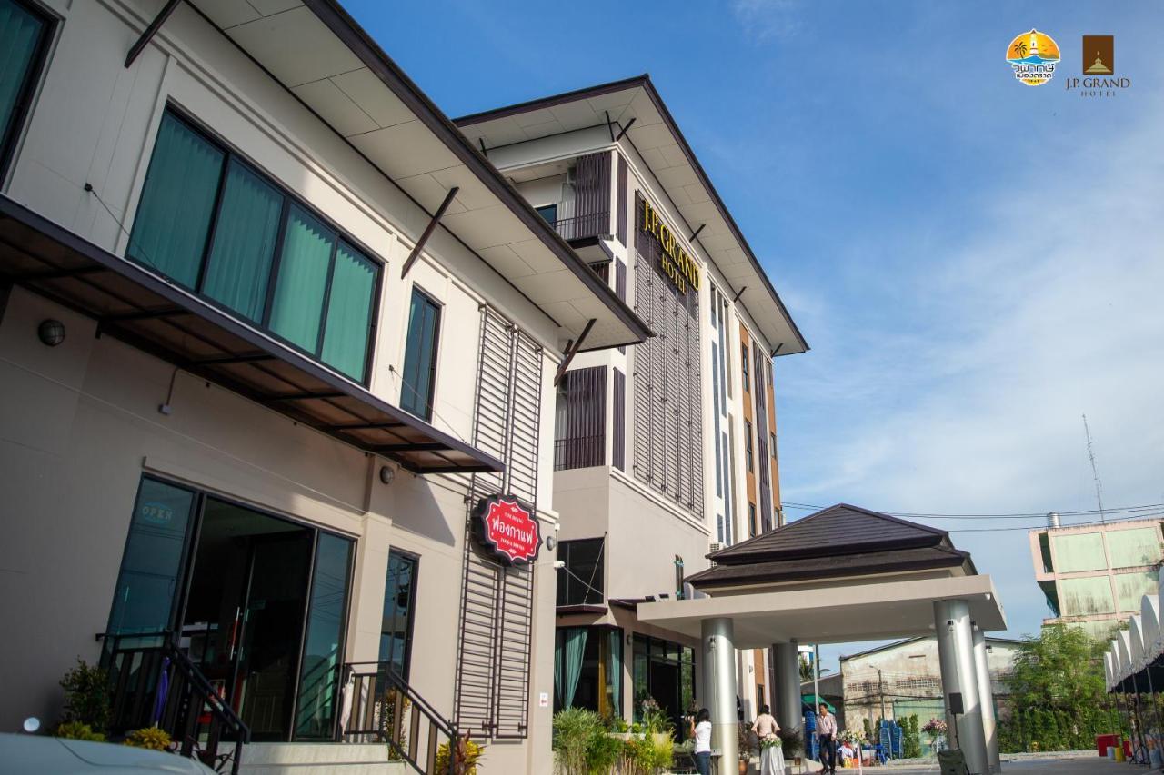J.P.Grand Hotel Trat Exteriér fotografie