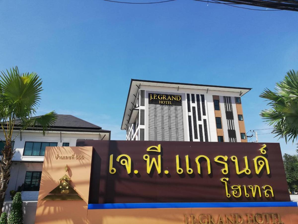 J.P.Grand Hotel Trat Exteriér fotografie